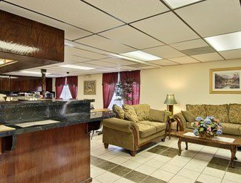 Days Inn & Suites By Wyndham Marshall Inreriör bild